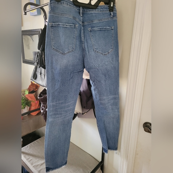 Vervet Jeans - Picture 4 of 4